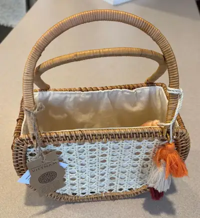 Half Circle Purse, View more