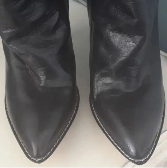 Sexy Nine West Knee High Black Leather Heeled Boots Size 5 1/2 in Women's - Shoes in Markham / York Region - Image 6
