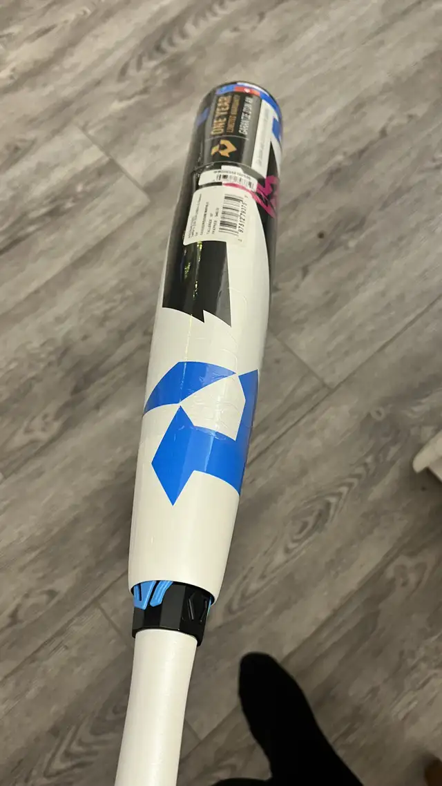 NEW Demarini Zen 30” -5 USSSA Baseball Bat in Baseball & Softball in Mississauga / Peel Region - Image 2