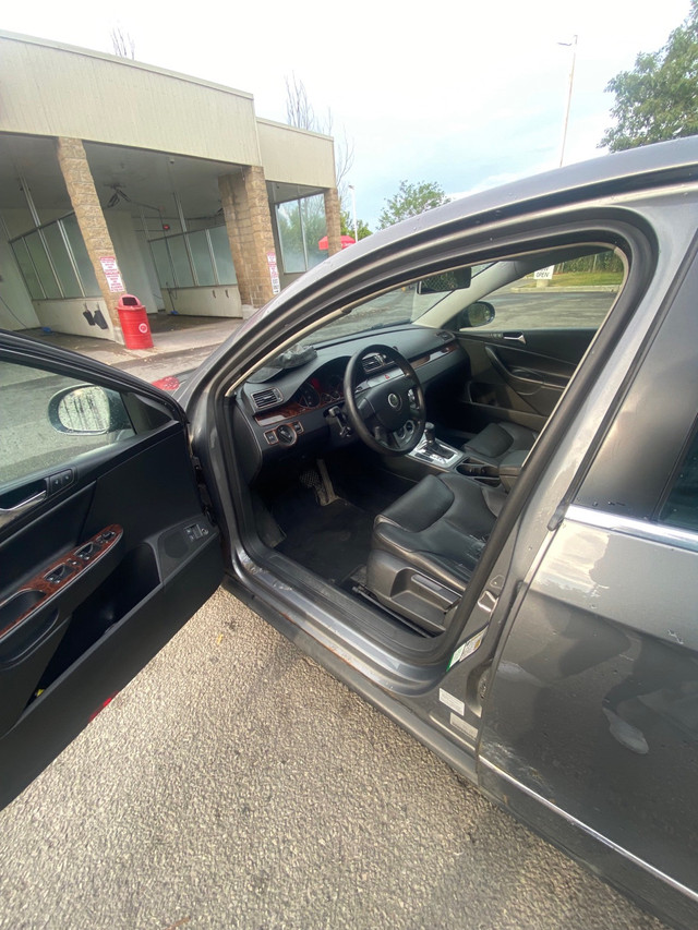 Volkswagen Passat  in Cars & Trucks in City of Toronto - Image 4