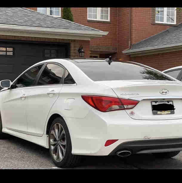 2014 Hyundai Sonota 2.4 se limited edition package in Cars & Trucks in Hamilton