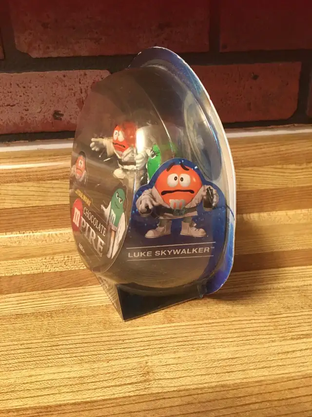 Toy Collectable M & Ms Star Wars in Arts & Collectibles in City of Toronto - Image 6