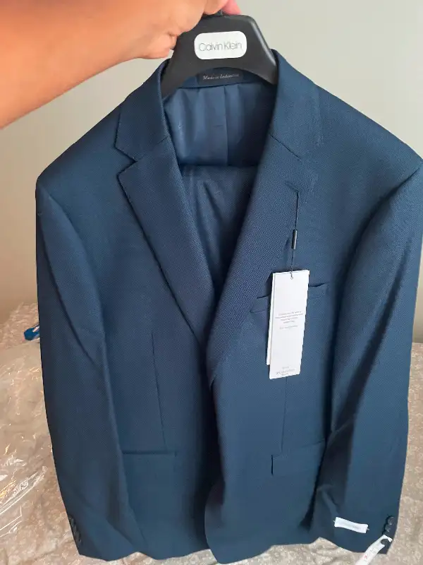 CALVIN KLEIN MENS STRETCH SUIT63234884884097122