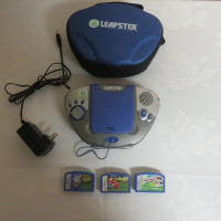 Leapster with Carrying Case + 3 Games