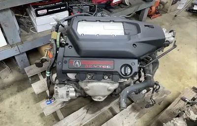 For sale Acura 3.2 TL engine and transmission low kms , tested and guaranteed. Type s transmission a...