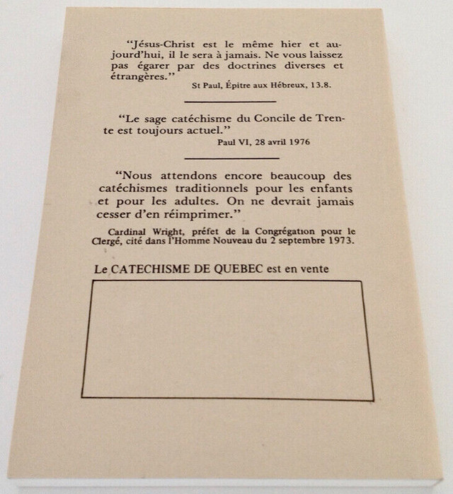 Vintage.  Collection. Le Catéchisme Québec 1944 dans Art et objets de collection  à Lévis - Image 3