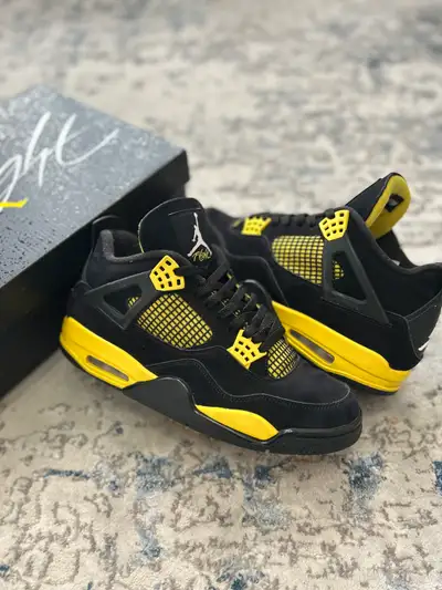 Jordan 4 Thunder, View more