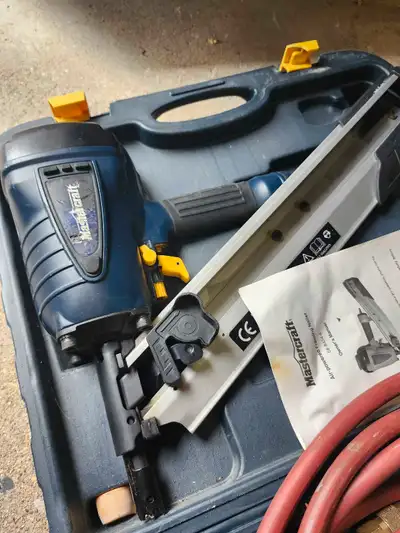 Selling used Mastercraft framing nailer with case. No longer needed. Bought it to finish a project....