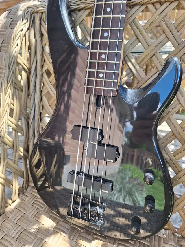 Yamaha RBX650 bass guitar