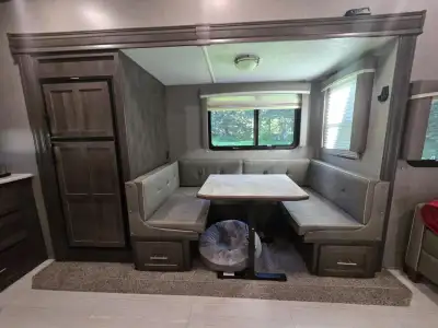 2020 Rockwood 2622RK Fifth Wheel | Rear Kitchen | Auto-Level, View more