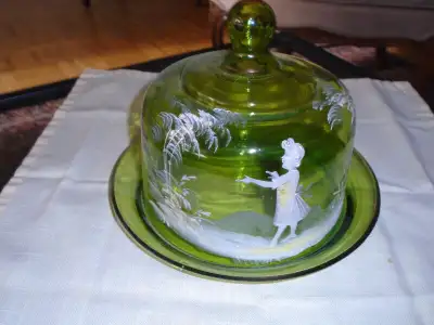NEW PRICE! - VINTAGE MARY GREGORY COVERED CHEESE DISH, View more