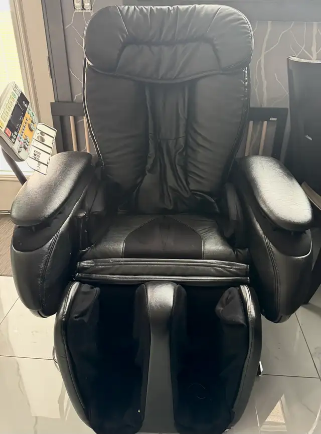 Panasonic Massage Chair- Fully Functional in Chairs & Recliners in Edmonton - Image 2