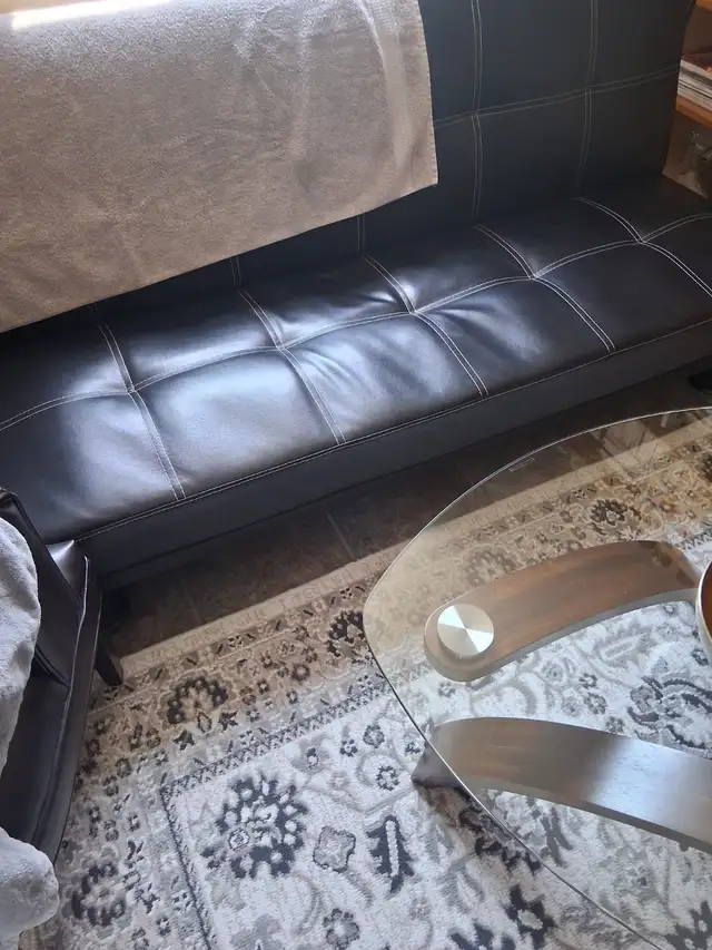 Black Futon in Couches & Futons in City of Halifax - Image 9
