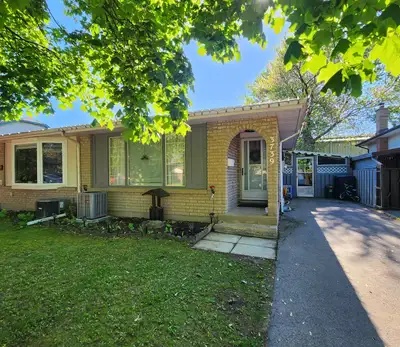 ‼️ OPEN HOUSE ‼️ Saturday, June 14th — 1:00pm to 3:00pm Charming semi-detached home in Niagara Falls...