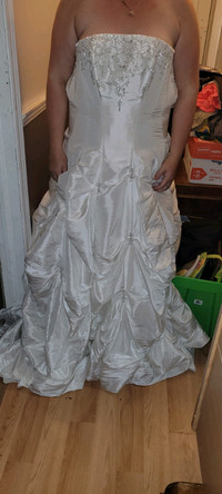 Maggie Sottero Wedding Dress Size 10