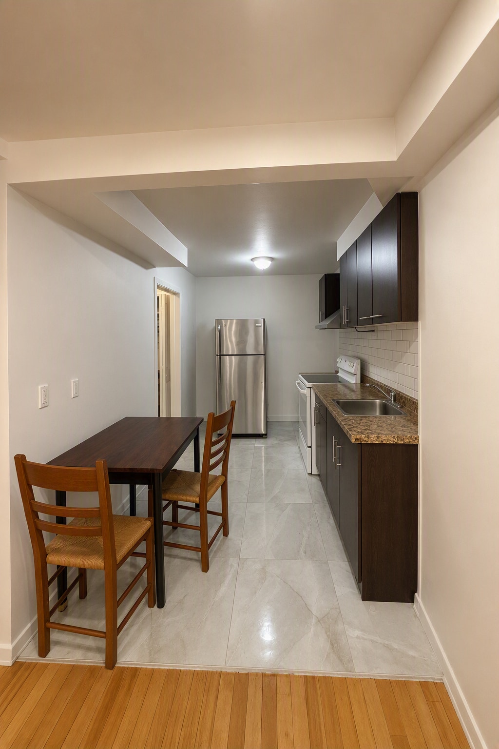 2260 Madison Avenue — photo 3
