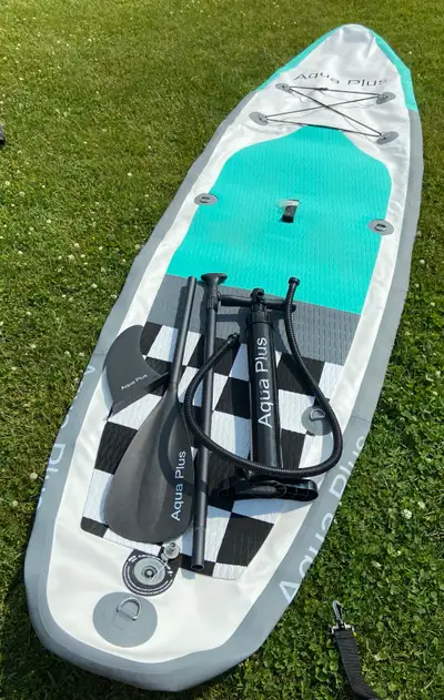 Used a few times - like new condition No punctures Comes with 1 paddle, pump & hose, ankle tether, c...