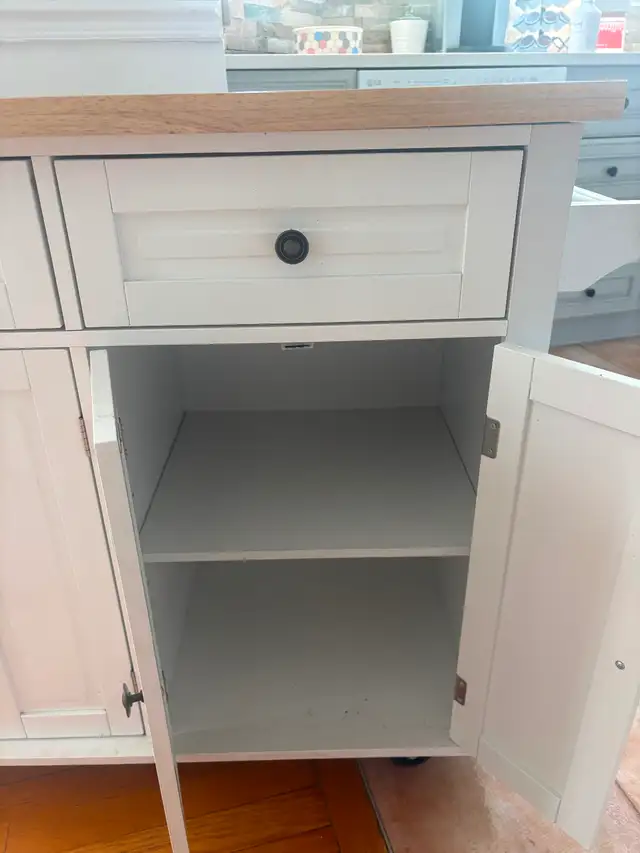 Kitchen Island517611191838320642