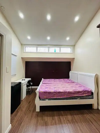 * Walking distance from Conestoga college. Sharing and individual rooms in student accommodation ava...