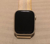 Apple Watch Series 8 45mm (Starlight, GPS)