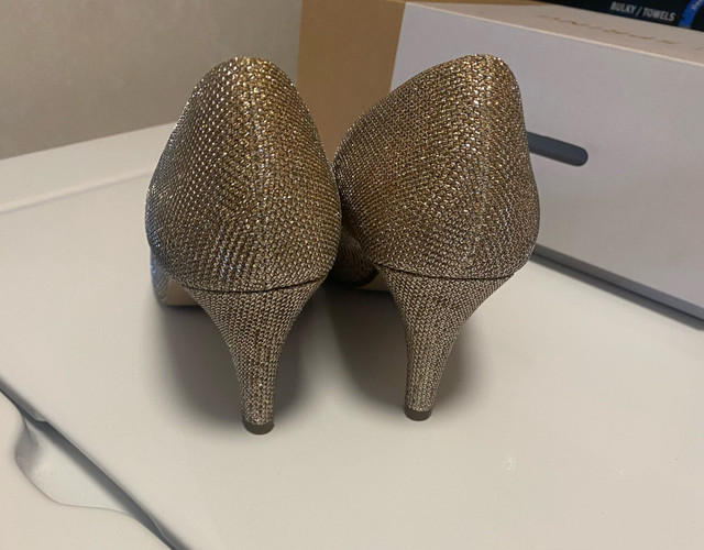 Gold Grad / Wedding High Heels   in Women's - Shoes in Lethbridge - Image 4