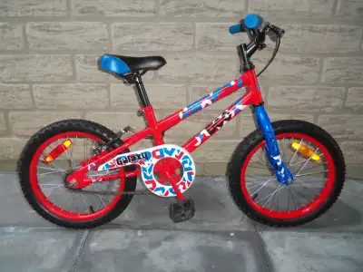 Vélo bicyclette 16 pouces DCO très propre comme neuf, View more