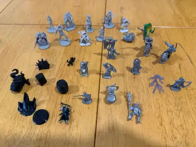 Dive into adventure with this diverse collection of miniatures, ideal for Dungeons & Dragons or Warh...