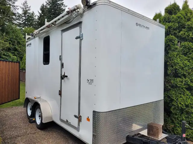 7x14 Cargo/Enclosed Partially Camperized Trailer in Cargo & Utility Trailers in Hope / Kent - Image 8