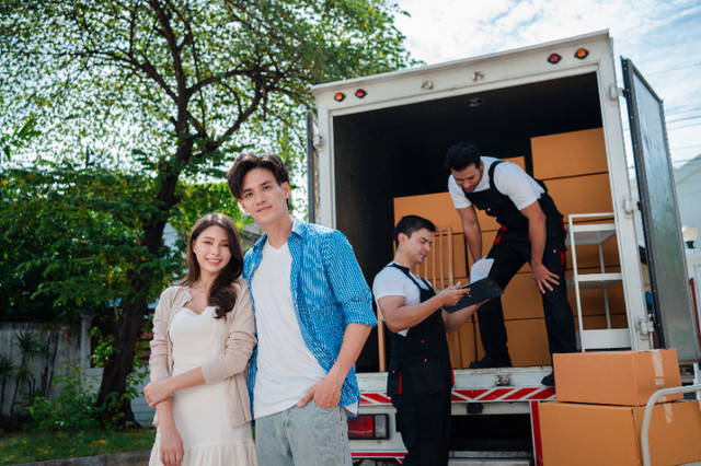 Effortless Moving Services for Furniture & Construction Material in Moving & Storage in City of Toronto
