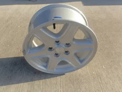 One alloy rim from a 2004 Jeep Liberty. Was the full size spare and is in excellent condition as it...