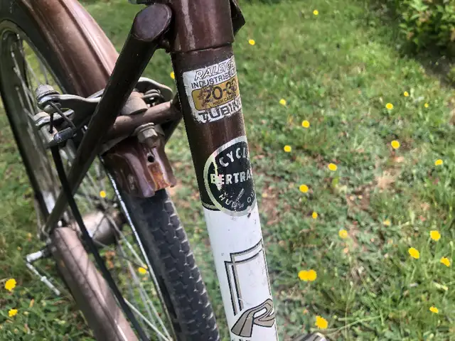 VINTAGE WOMENS BICYCLE in Cruiser, Commuter & Hybrid in Moncton - Image 8