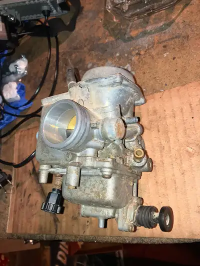 2 Vintage Carbs, bought with another motorcycle purchase but not sure what year or bike they came of...
