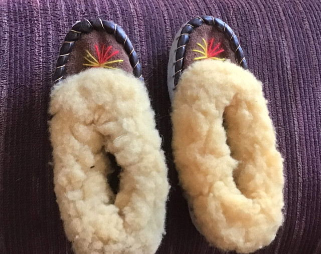 Child Size 13  Hand Crafted Leather & Fur Moccasins in Clothing - 5T in Winnipeg