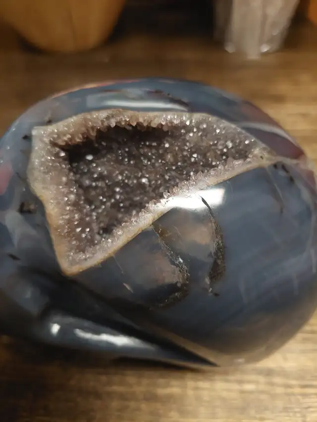 Huge life sized carved crystal agate skull62863258560259122