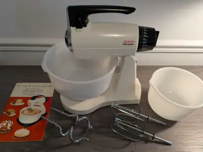 VINTAGE Sunbeam Mixmaster Deluxe, 1957, View more