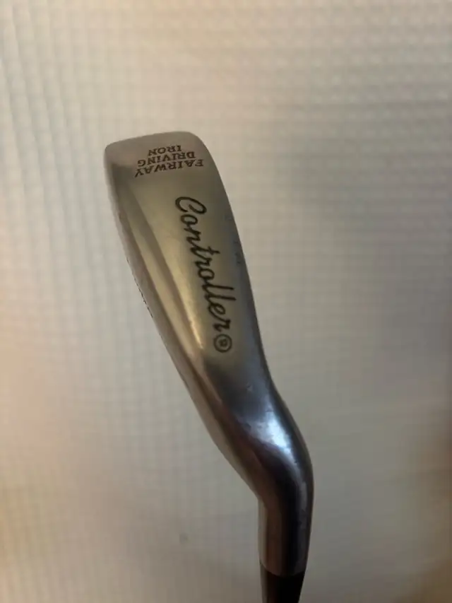 Right Handed Driving Iron in Golf in Kitchener / Waterloo - Image 2