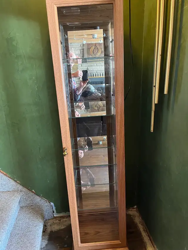 Cario Cabinet in Hutches & Display Cabinets in Muskoka - Image 2