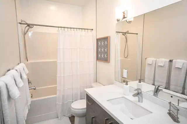 Beautiful Penticton Townhouse for Rent in Long Term Rentals in Penticton - Image 6