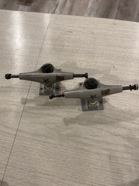 Skateboard trucks and wheels - brand new 