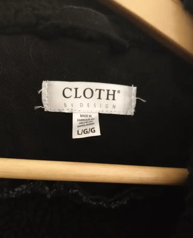 Denim and Faux-Shearling Long Coat - Unworn in Women's - Tops & Outerwear in City of Montréal - Image 3