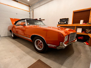 1971 Oldsmobile Cutlass Supreme 