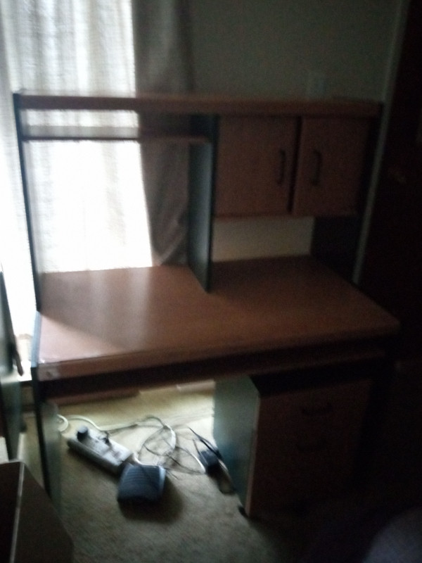 DOWNSIZING, FREE FURNISHINGS in Multi-item in Vancouver - Image 3