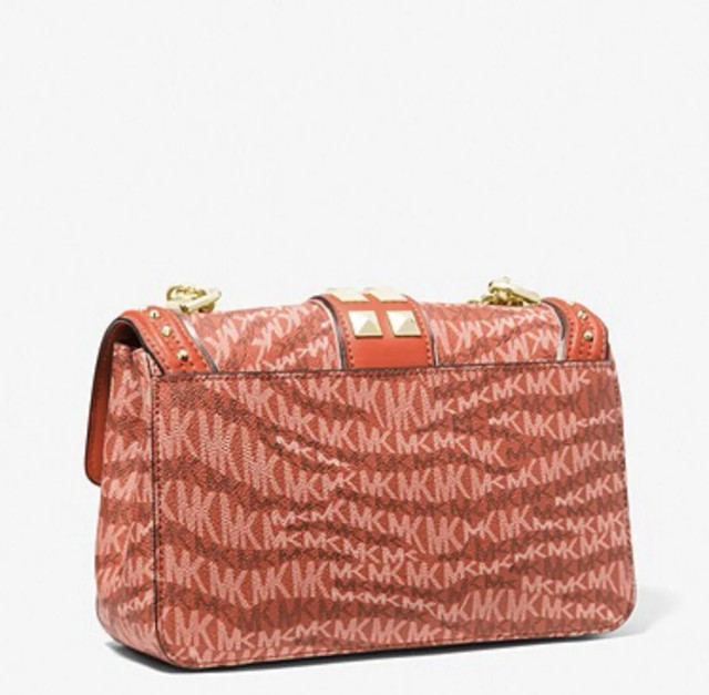 Authentic MK bag in Women's - Bags & Wallets in Red Deer - Image 3