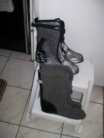 feutre  pour  mettre dans les botte  5$tel 819 536 5362, View more