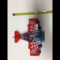 Spider-Man, la figurine et son avion