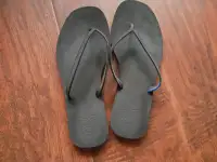 Rothys Flip Flops