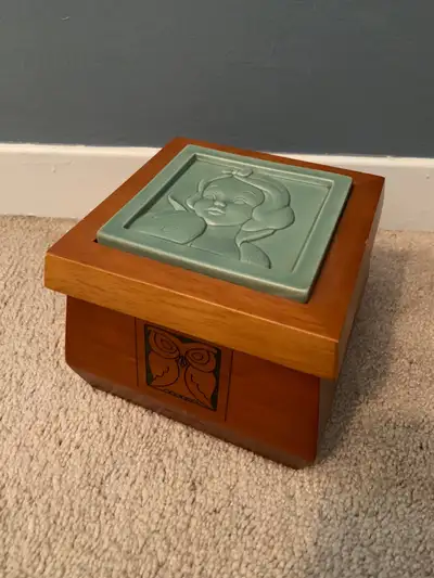 Disney Store Snow White Coaster Trivet Tile set in Wood Box, View more