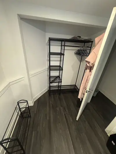 CA$895 • GIRLS ONLY!! $150 OFF SEPT RENT Fully furnished 1 bed and 1 bath for rent in a 2 story 4 be...