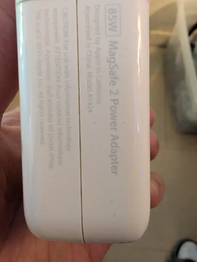 apple magsafe 2 power adapter 85w in Laptop Accessories in City of Toronto - Image 3