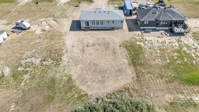 Lakefront Home and Lots For Sale in Saskatchewan in Houses for Sale in Regina - Image 13